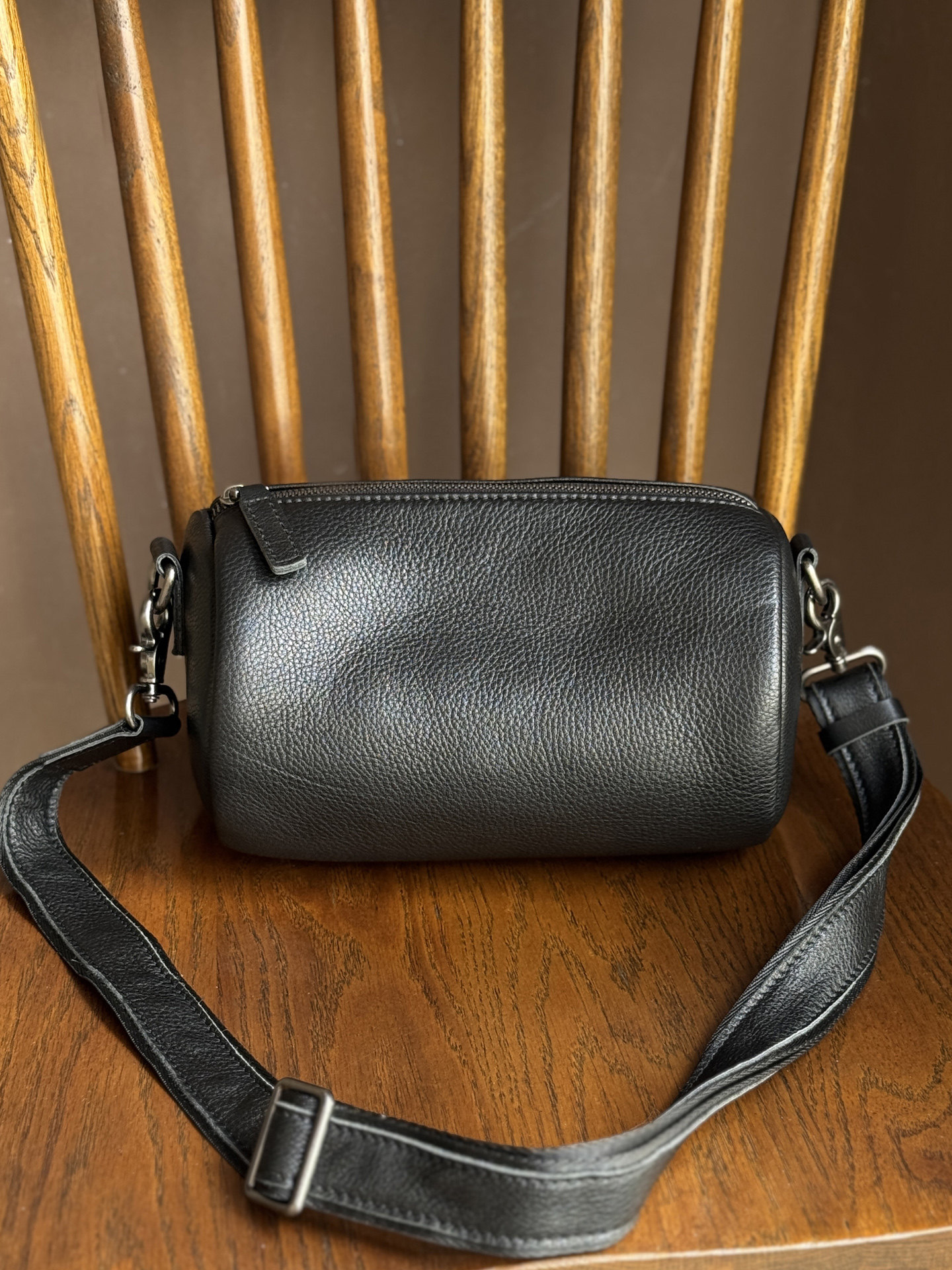 DEEPKEE男女款時尚枕頭包221號