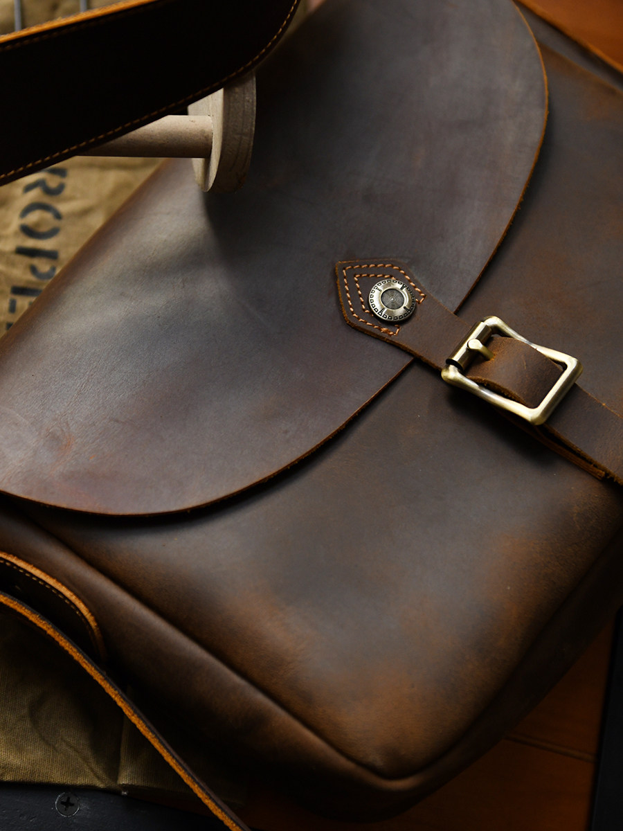 DEEPKEE真皮休閒美式復古斜背包3545號