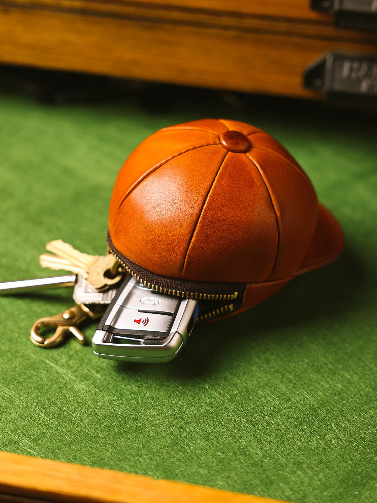 原創手工真皮鴨舌帽鑰匙包KW-8111號