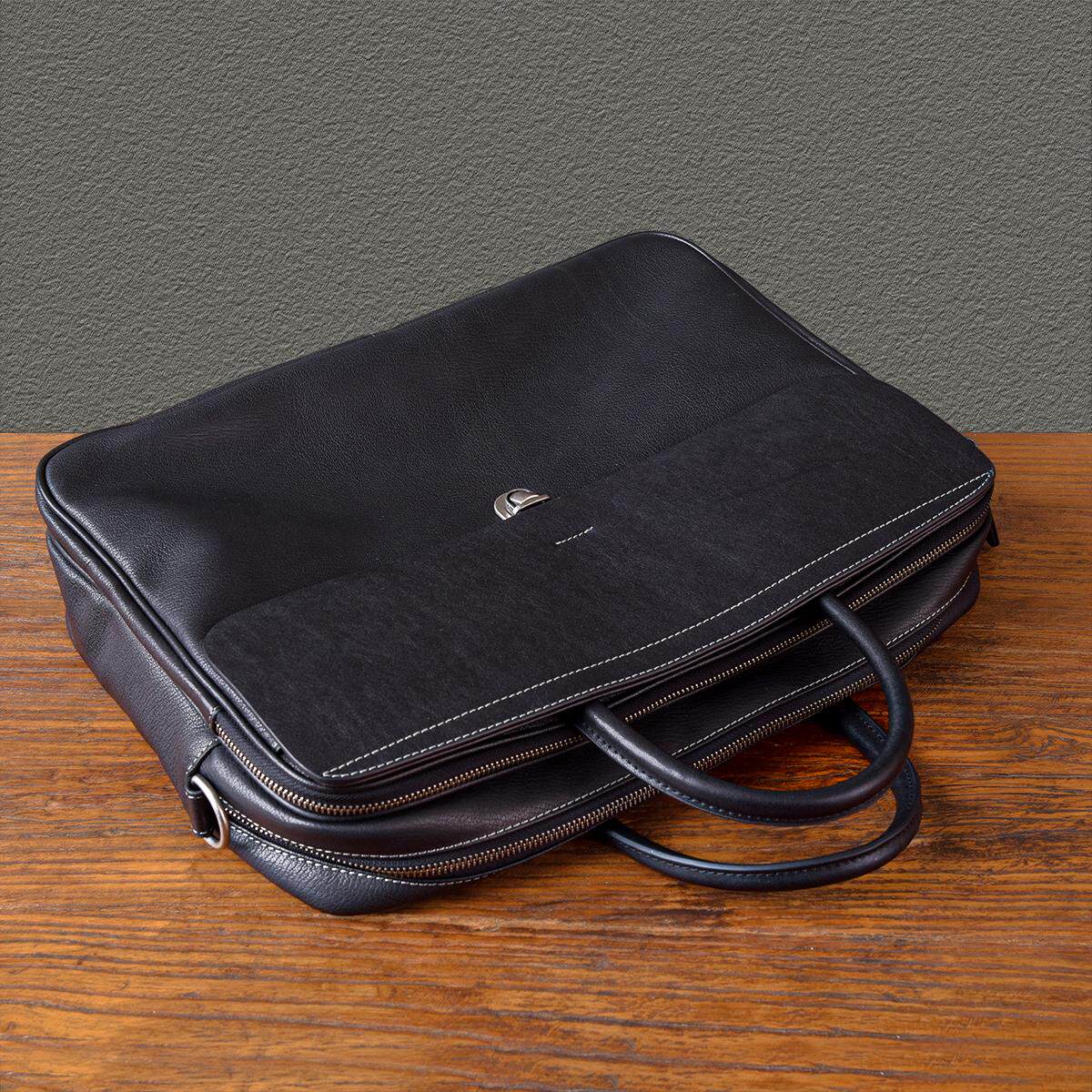 男士真皮多隔層手提包2412號