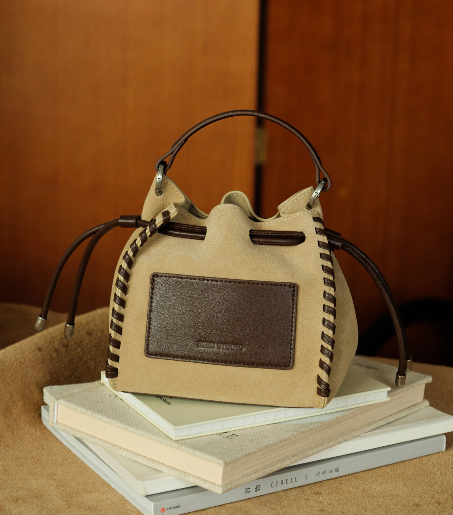 DEEPKEE 磨砂牛皮拼色抽繩福袋包 6267 號