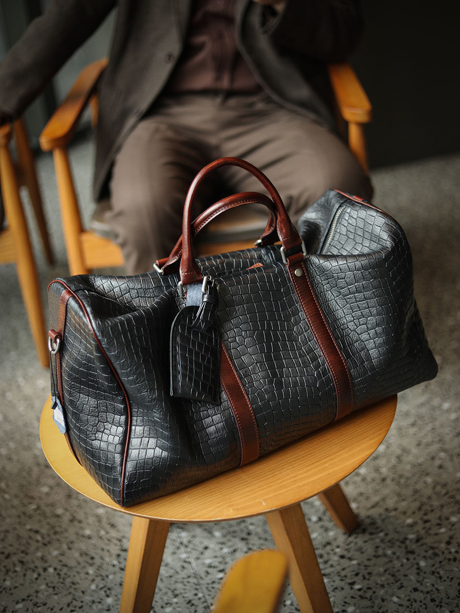 DEEPKEE A8149-1 男士真皮旅行包｜大容量出差行李袋｜鱷魚紋手提健身包｜便攜多功能男包