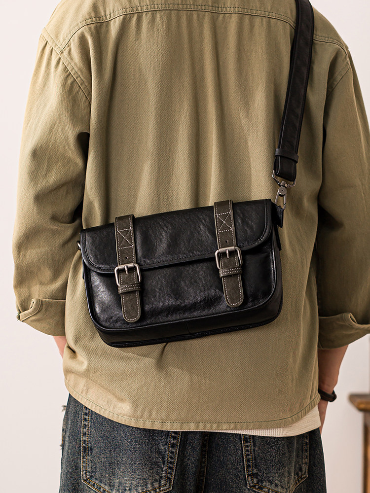 DEEPKEE 男士眞皮斜挎小包 0756 號