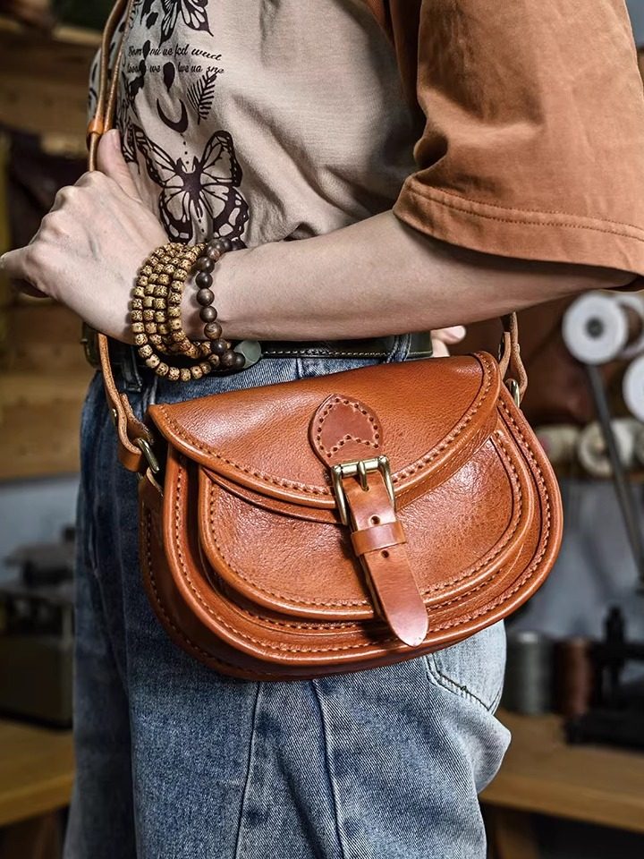 DEEPKEE 手工縫線牛皮馬鞍包 220 號 復古斜挎小包