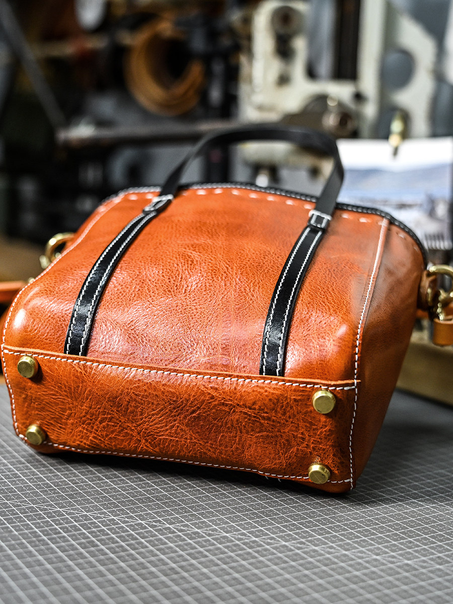 DEEPKEE 植鞣牛皮小托特包 355 號 單肩斜挎手提三用