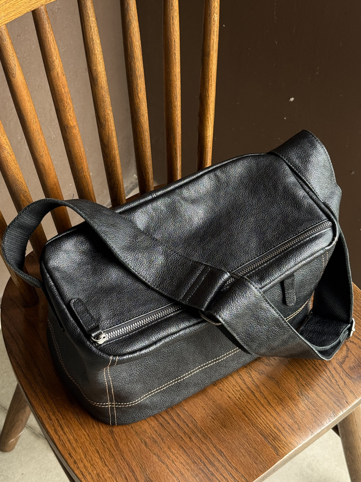 DEEPKEE真皮大容量休閒男包268號