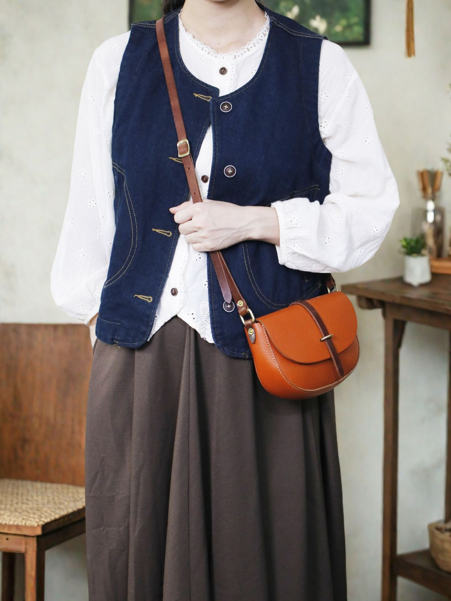 時尚質感鎖扣單肩斜挎女包6727號