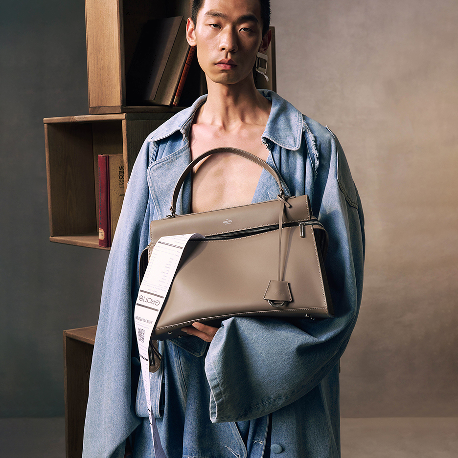 DEEPKEE 輕便簡約時尚手提單肩斜挎包 3700 號