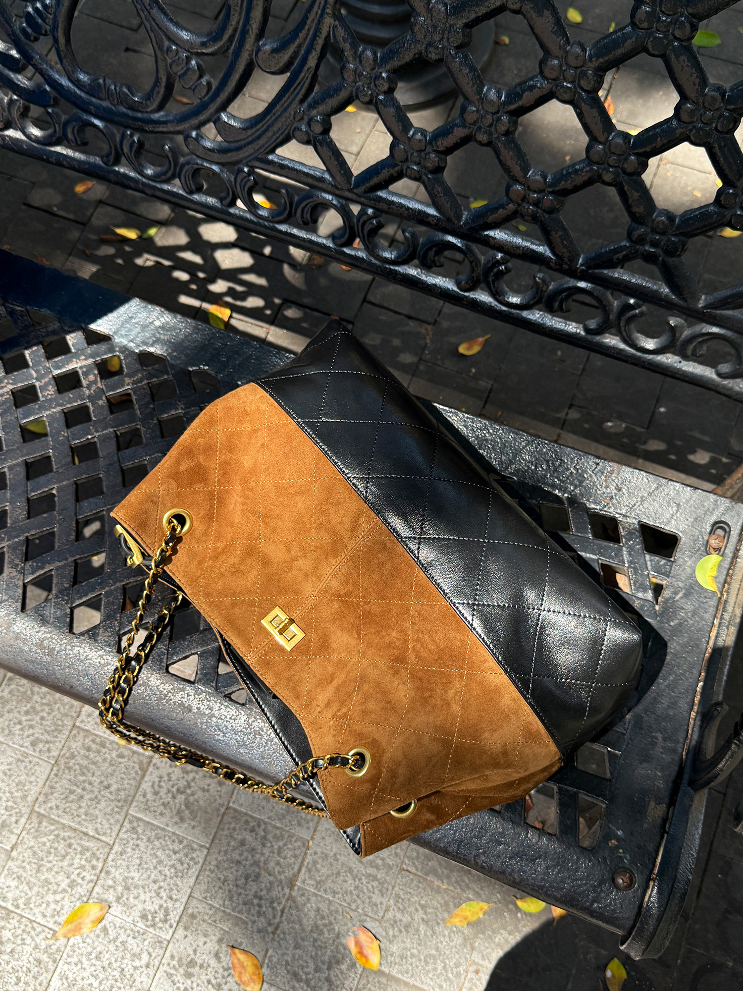 DEEPKEE 加工の牛革を使用 撞色腋下包 6275號