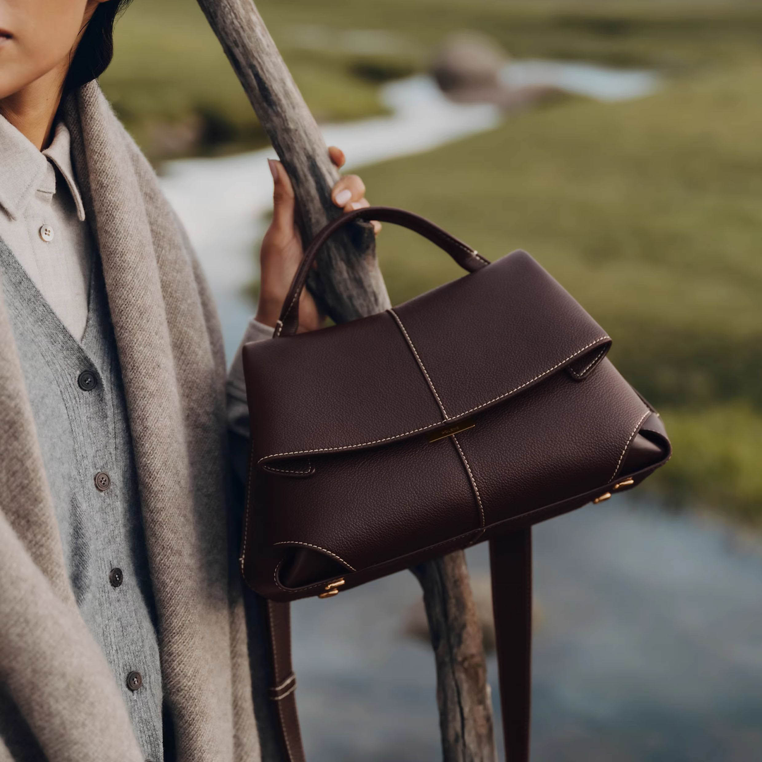 DEEPKEE-微笑包法國波靈恩小眾真皮女包 YY-8132 號