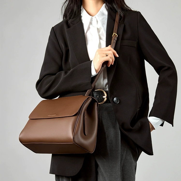 DEEPKEE-大容量真皮手提包斜揹包 5903 號