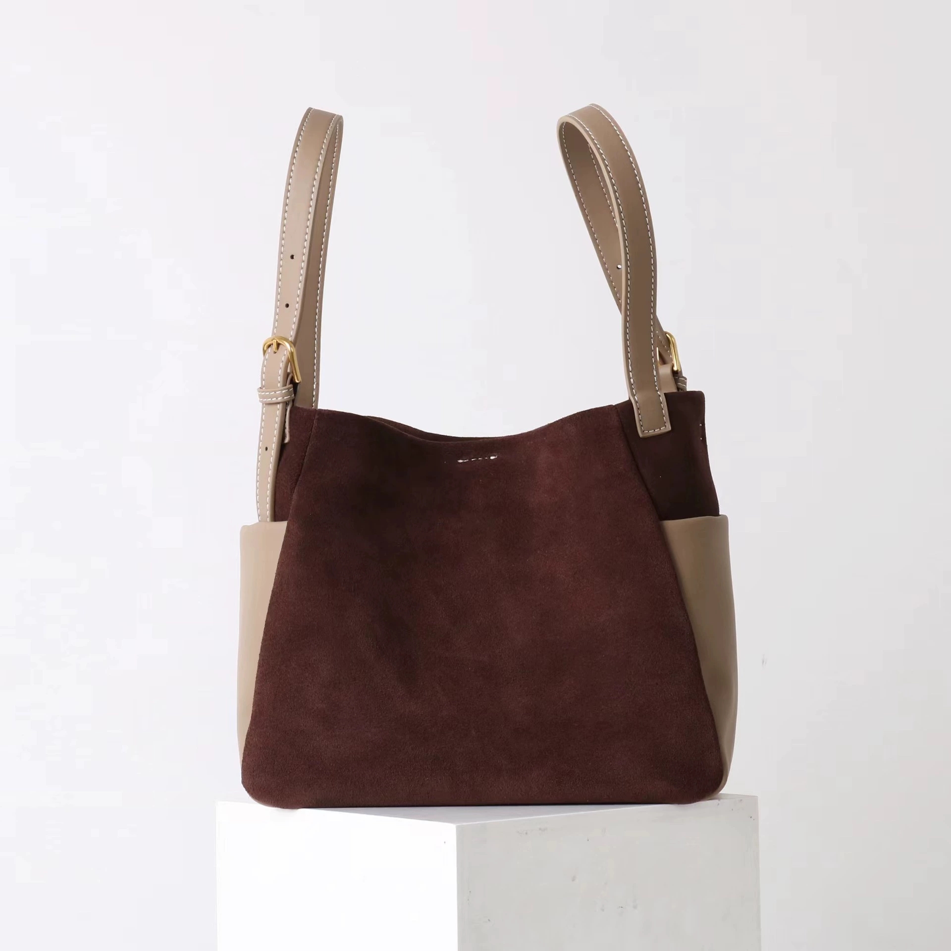 DEEPKEE-簡約高級磨砂牛皮托特水桶包 7035 號