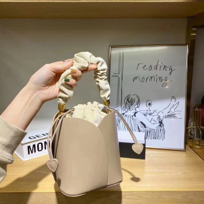 DEEPKEE-牛皮花瓣包水桶包花朵包 160 號