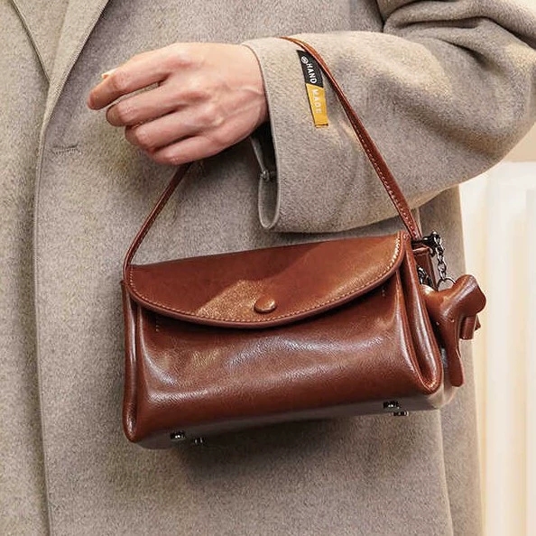 DEEPKEE 時尚萬用真皮小包 7399 號