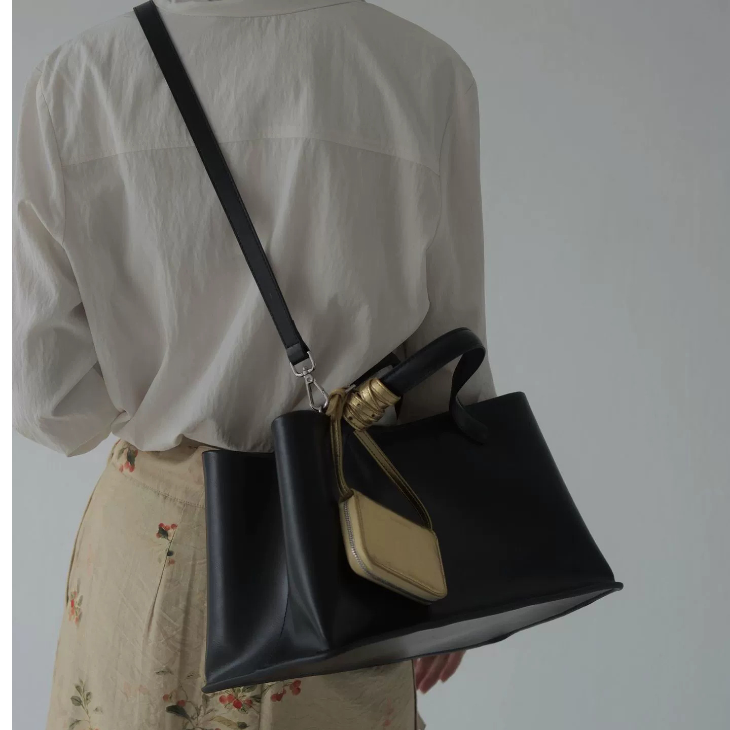 DEEPKEE 復古柔軟牛皮手提包真皮手拎包 3725 號