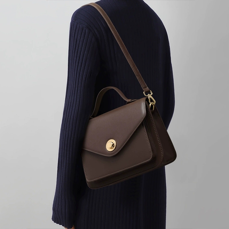 DEEPKEE 時尚女包メールバッグ真皮搭單肩手提包 V90692 號