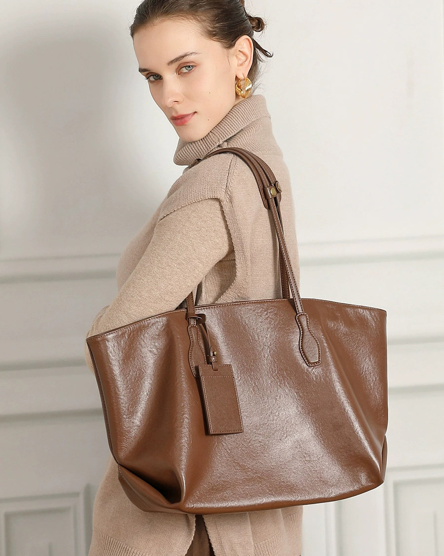 DEEPKEE 頭層植鞣真皮小眾大容量高級質感通勤單肩包 3205 號