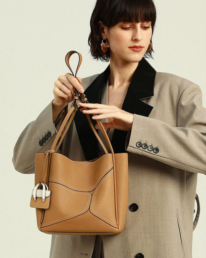 DEEPKEE 斜挎大容量單肩牛皮水桶手提包 9236-D 號