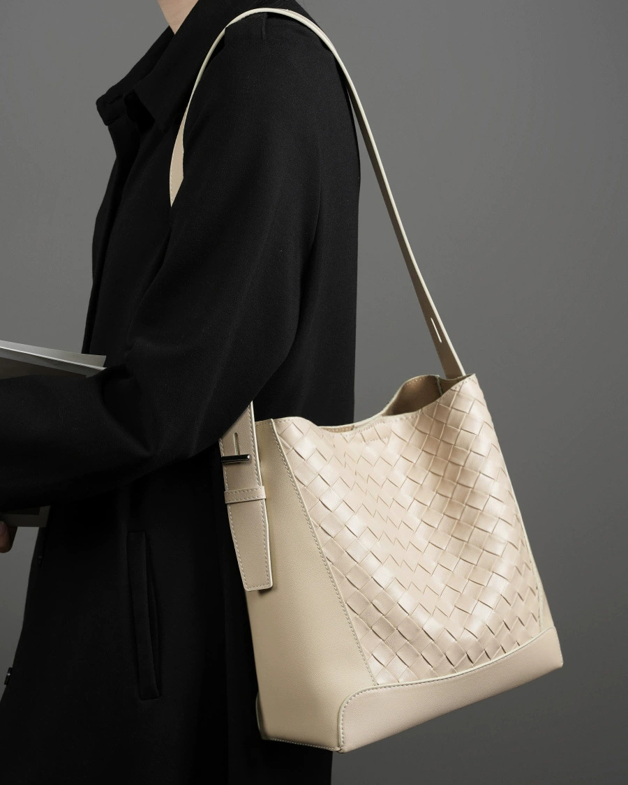 DEEPKEE 牛皮手工編織大容量時尚單肩斜挎女包 2807 號