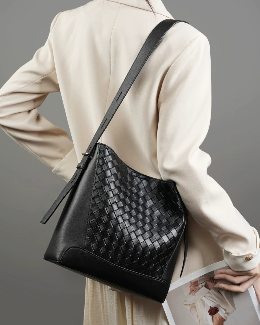 DEEPKEE 牛皮手工編織大容量時尚單肩斜挎女包 2807 號