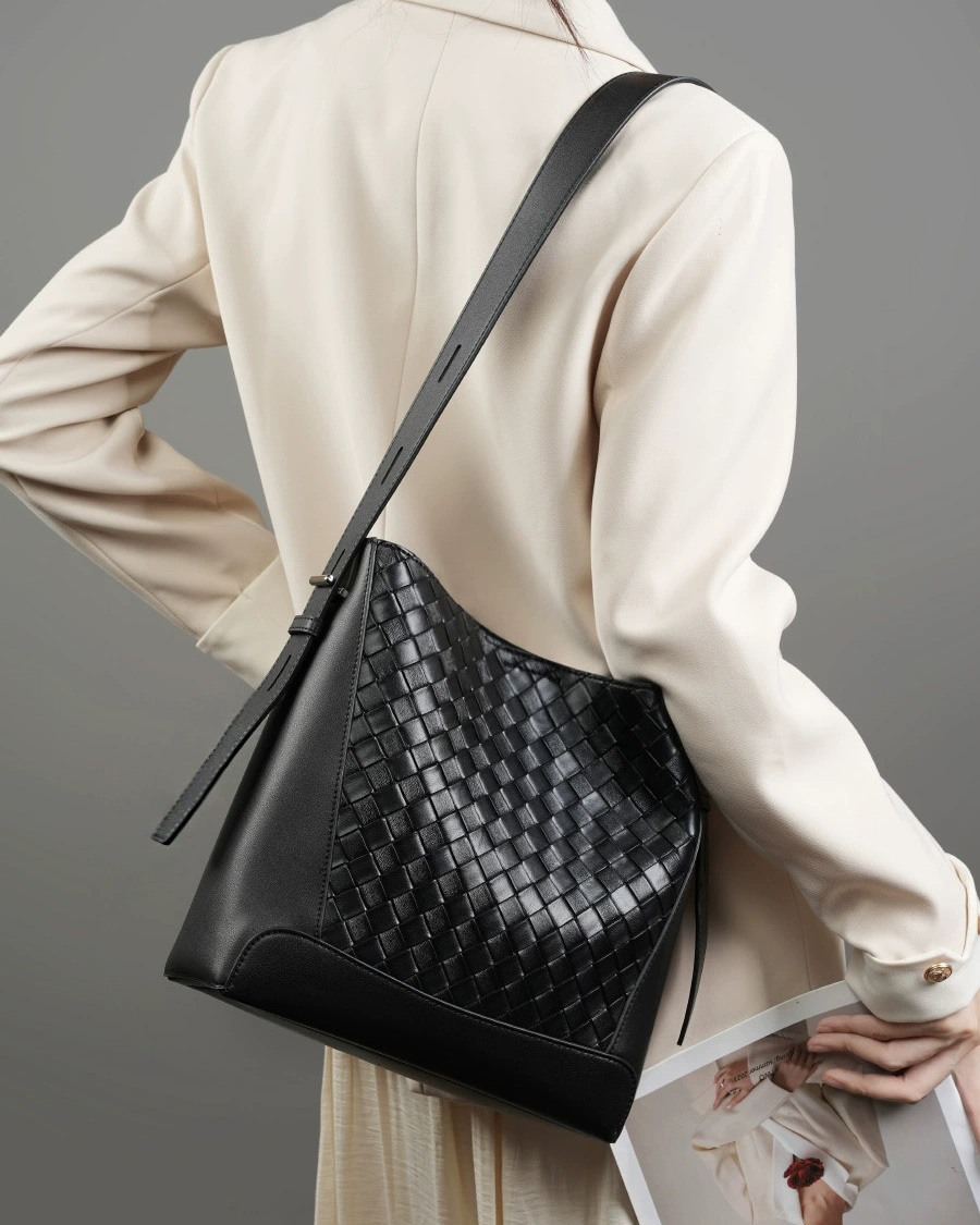 DEEPKEE 牛皮手工編織大容量時尚單肩斜挎女包 2807 號