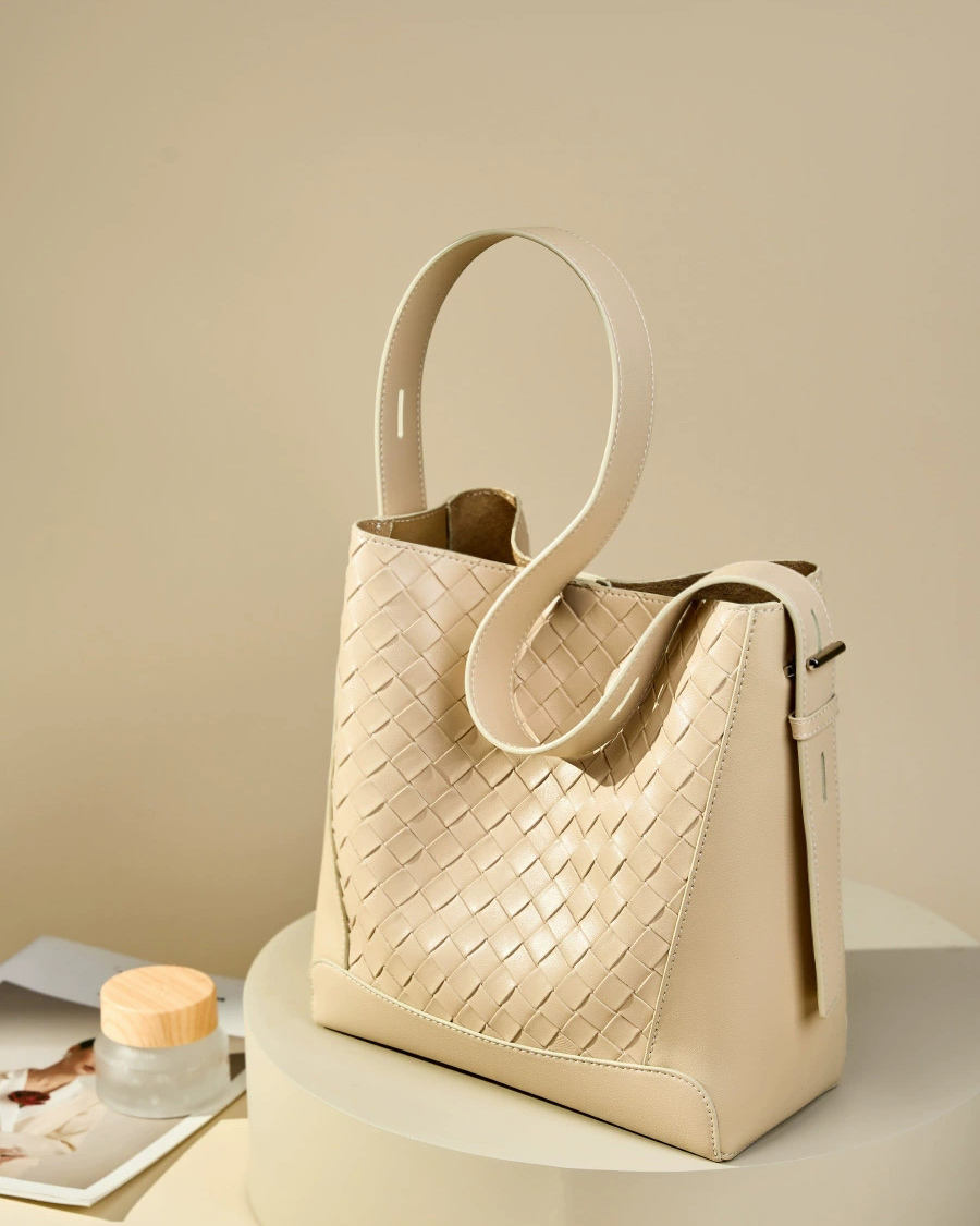 DEEPKEE 牛皮手工編織大容量時尚單肩斜挎女包 2807 號