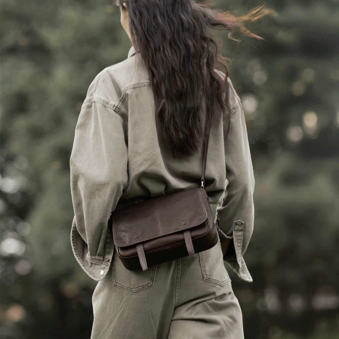 DEEPKEE 植鞣牛皮信使郵差包 休閒萬搭復古 HU6758 號