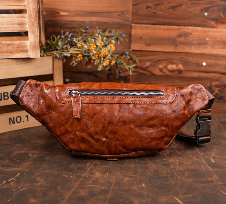 DEEPKEE 復古真皮胸包 手抓紋牛皮斜跨小背包 30297 號