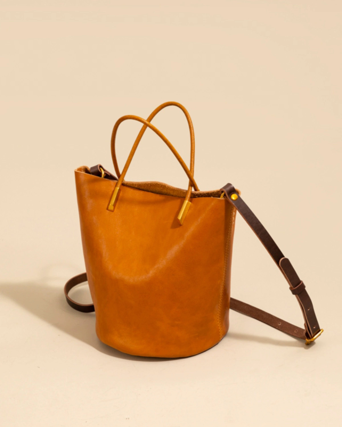 DEEPKEE 頭層植鞣牛皮水桶包 907 號