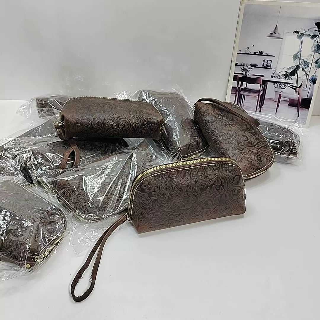 瘋馬皮ッ牛皮筆袋/化妝包/男女通用手拿包 453K號