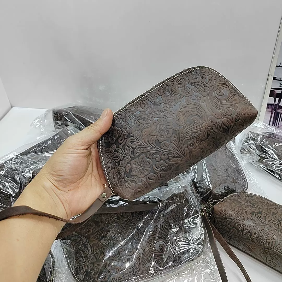 瘋馬皮ッ牛皮筆袋/化妝包/男女通用手拿包 453K號