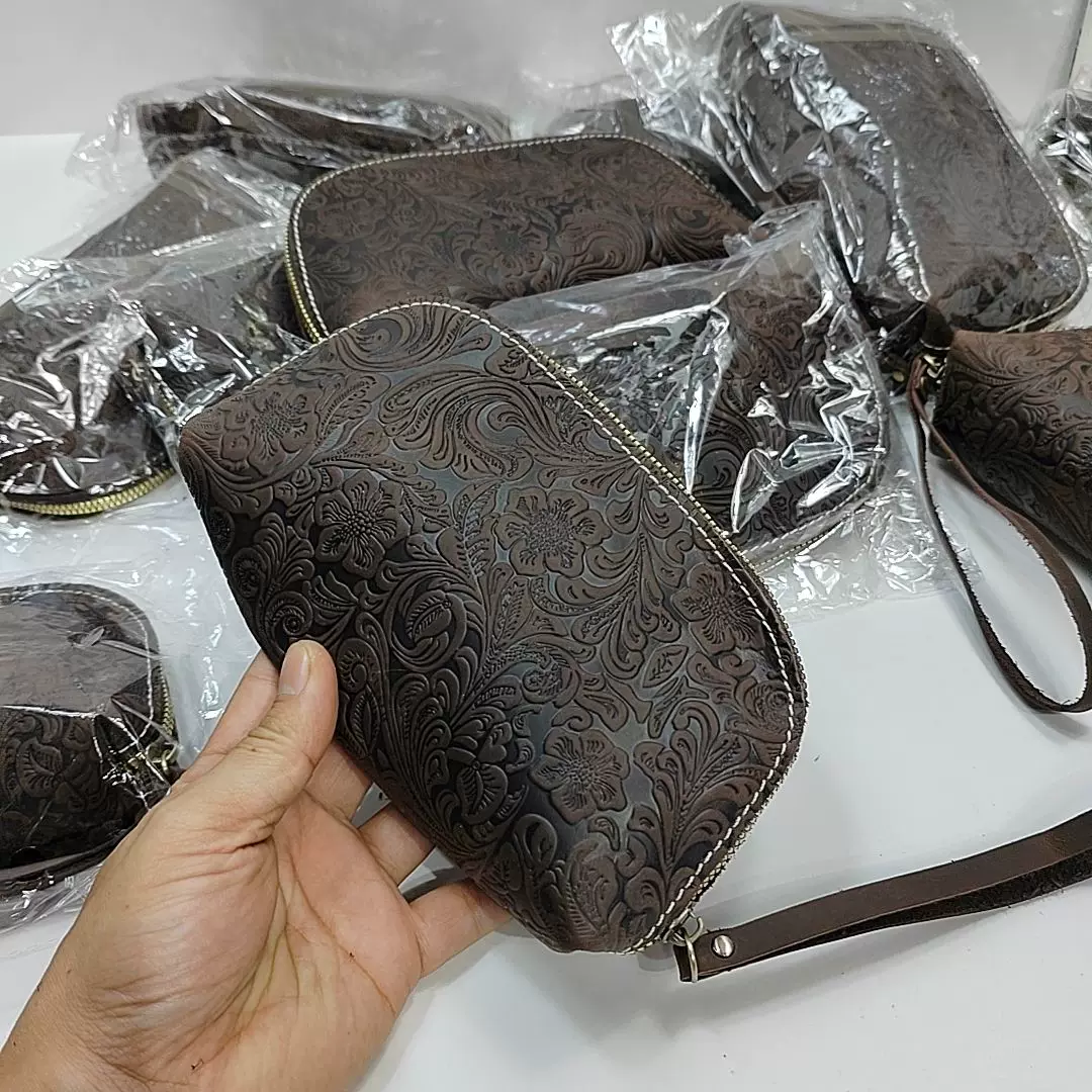 瘋馬皮ッ牛皮筆袋/化妝包/男女通用手拿包 453K號