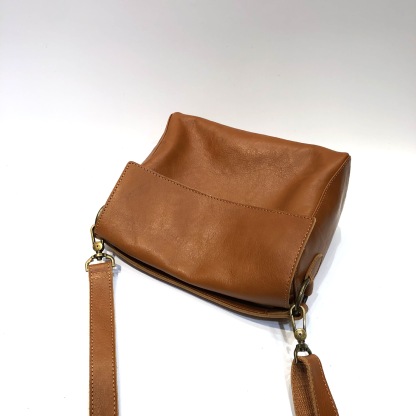 DEEPKEE 真皮女包復古手工頭層植鞣牛皮單肩斜挎托特手提包 001 號