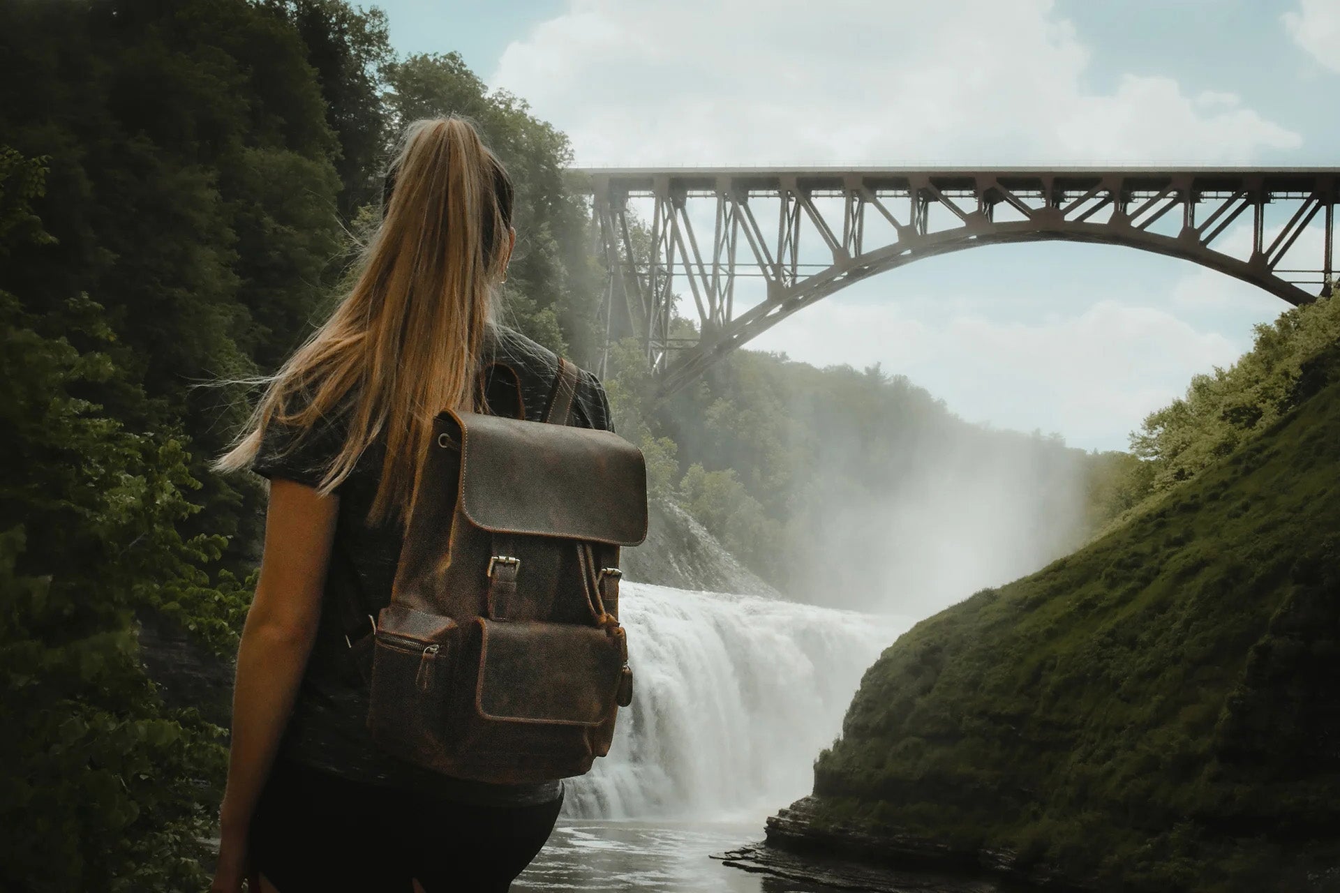 This is a picture about Deepkee Leather Studio -DEEPKEELEATHERTheHagenLeatherVintageBackpackG240