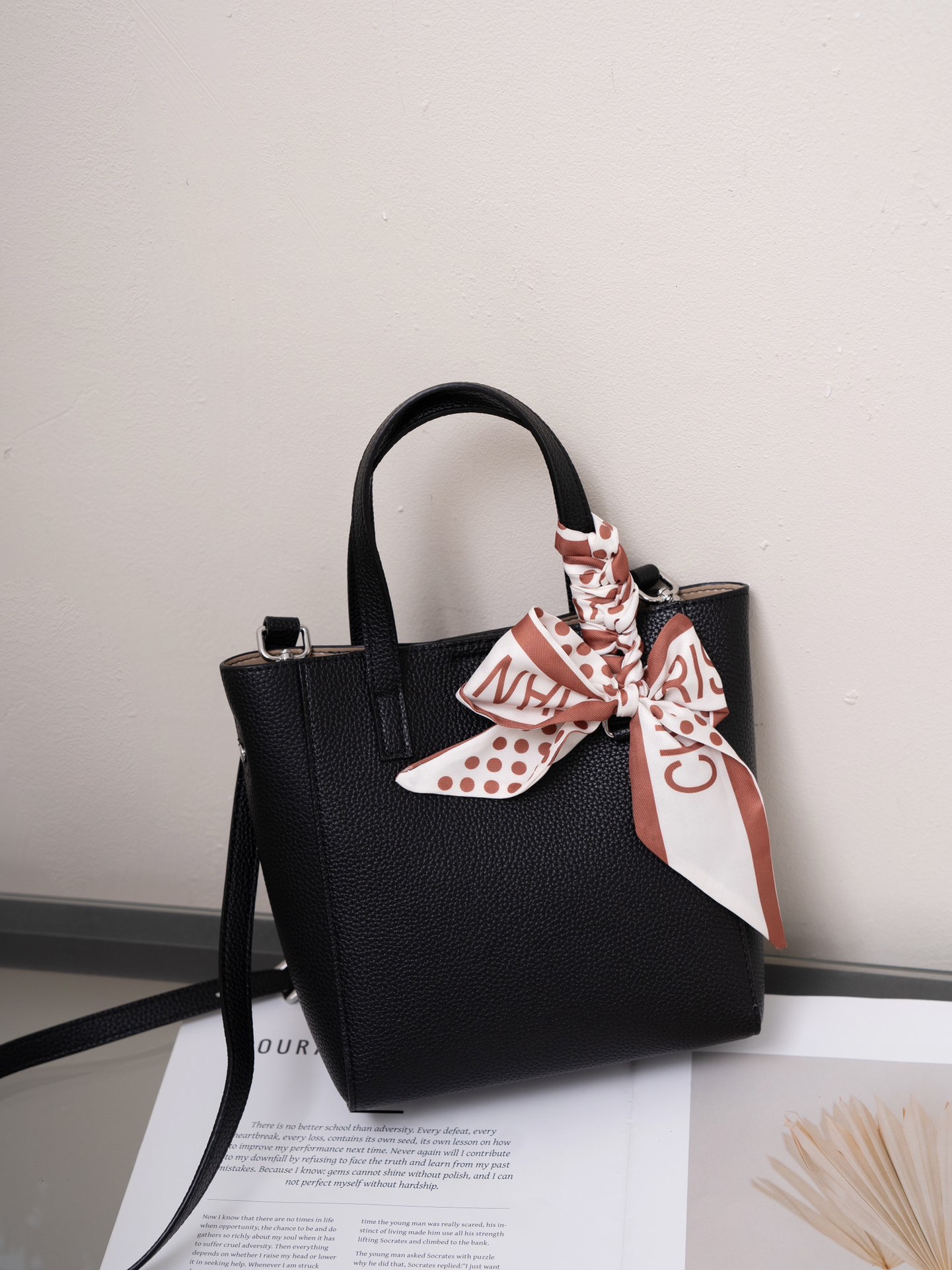 DEEPKEE 新款牛皮大容量おでか真皮包 W5081 號