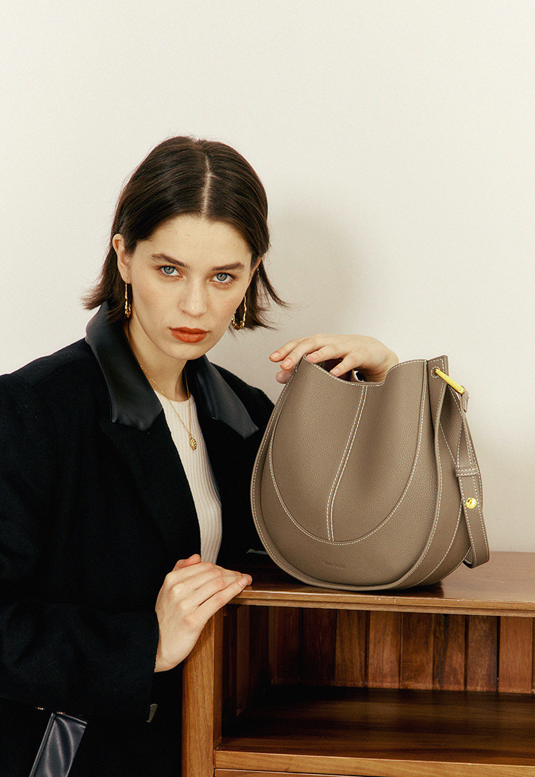 DEEPKEE 小眾輕奢女包設計款 單肩馬鞍包 真皮女包 6121-D 號