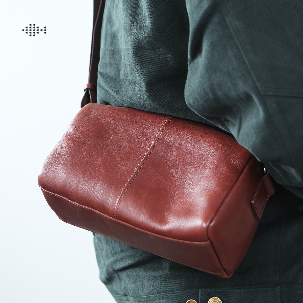 DEEPKEE男士斜背包休閒小包LB656號