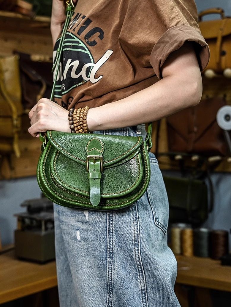 DEEPKEE 手工縫線牛皮馬鞍包 220 號 復古斜挎小包