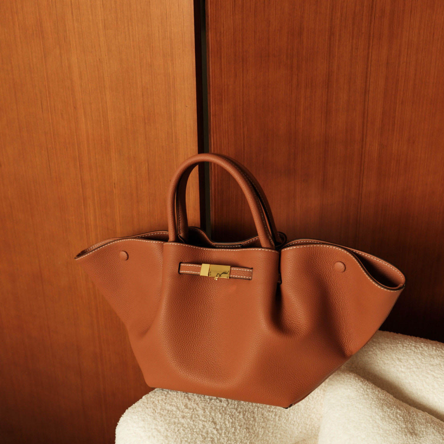 DEEPKEE 本革ハンド翅膀包 X0102 號