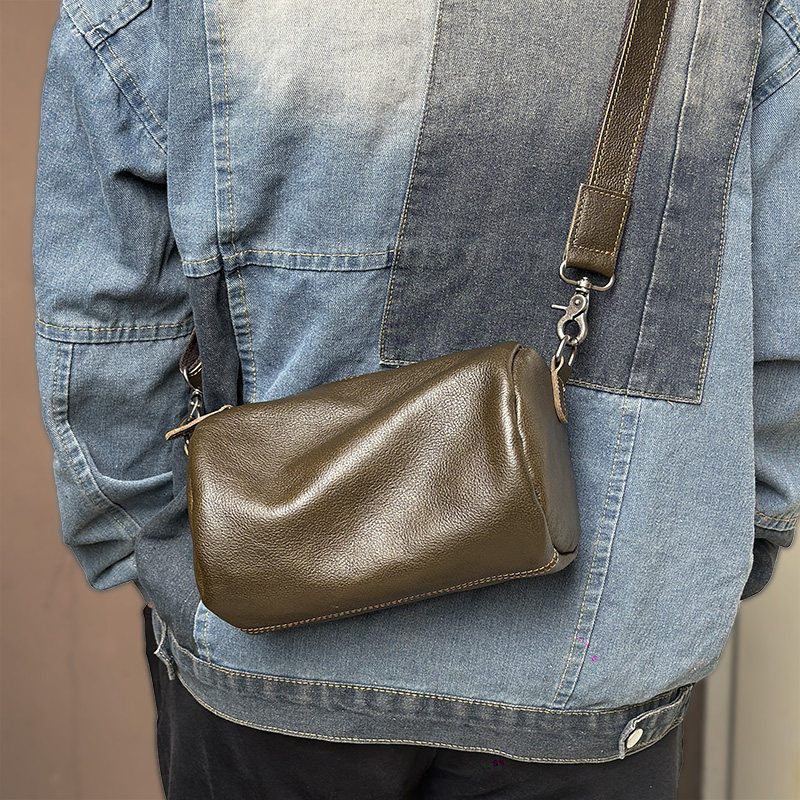 DEEPKEE男女款時尚枕頭包221號