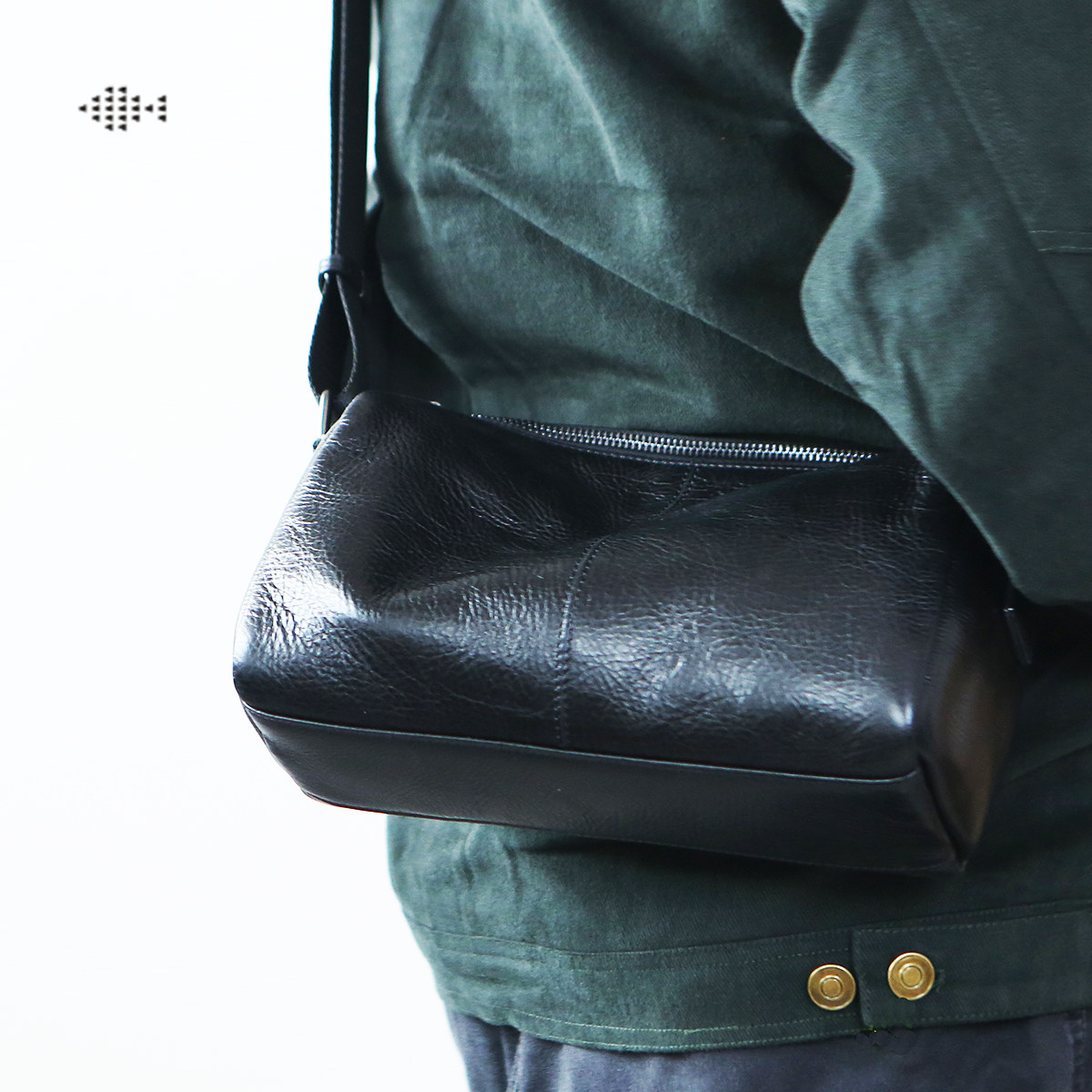 DEEPKEE男士斜背包休閒小包LB656號