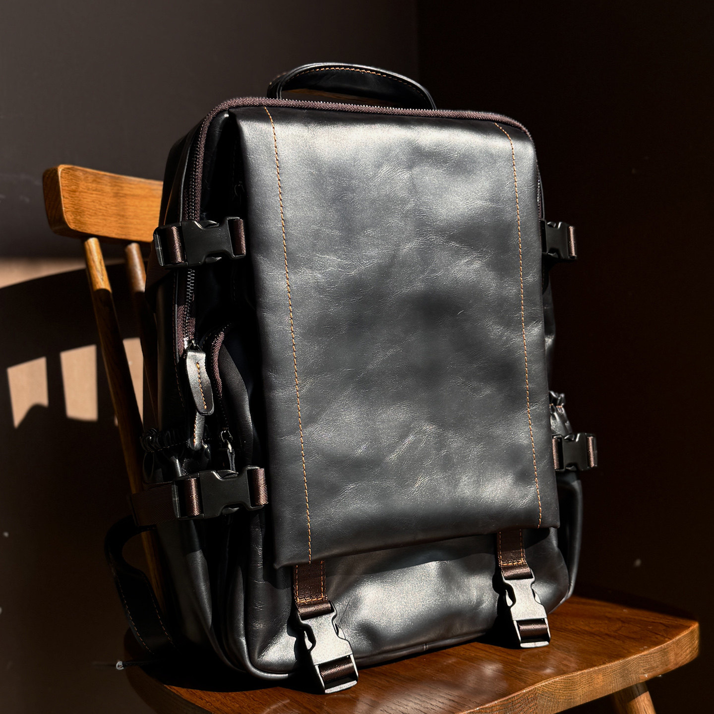 DEEPKEE新款男士商務出行背包7688號