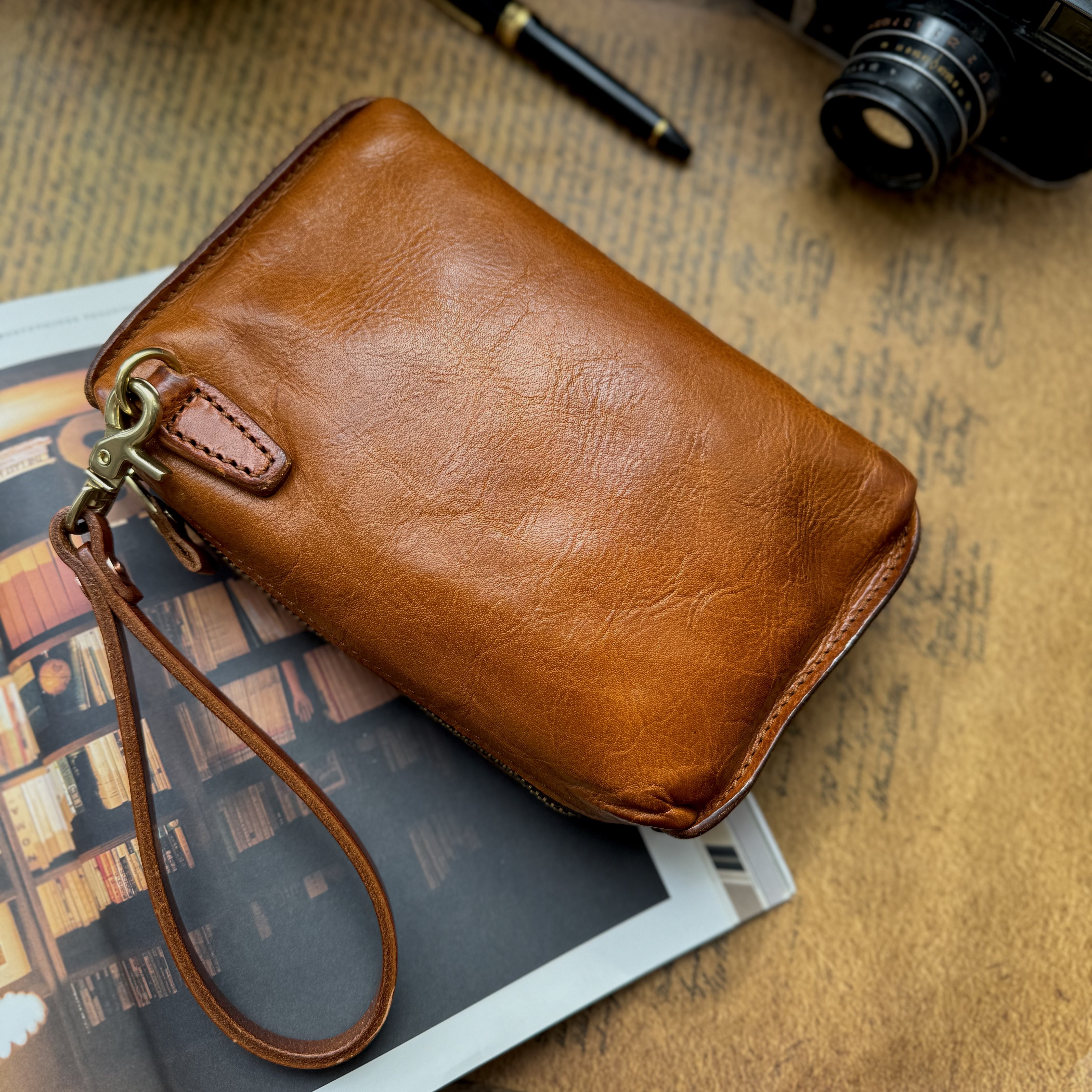 DEEPKEE多功能收納手腕眞皮包6793號