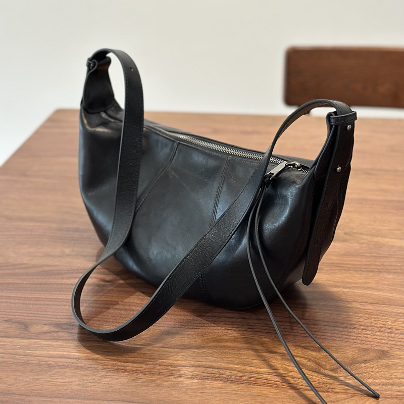 DEEPKEE 純色本革ムーン單肩軟皮女包25013 號