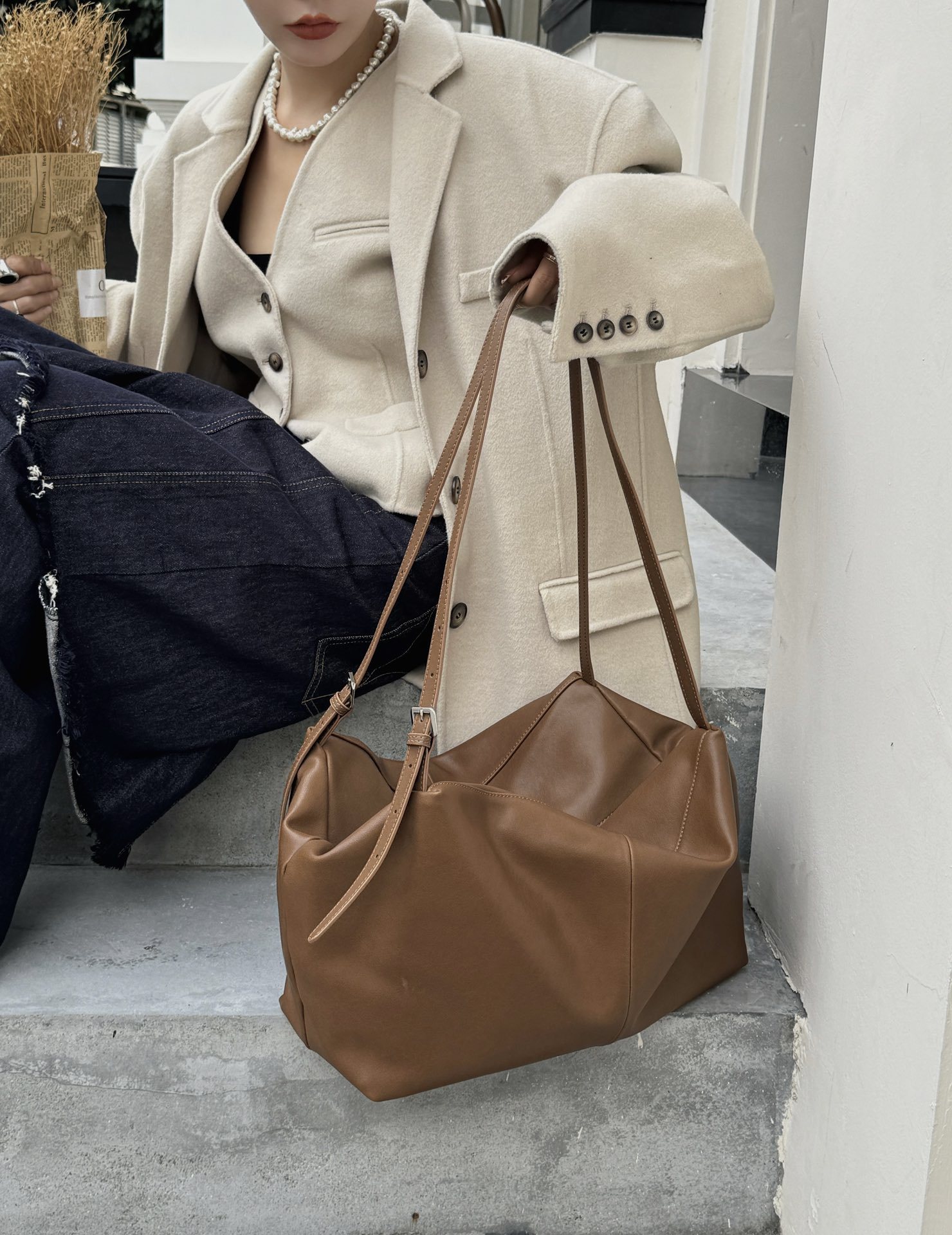 DEEPKEE 流浪風單肩斜挎包 89-6855 號