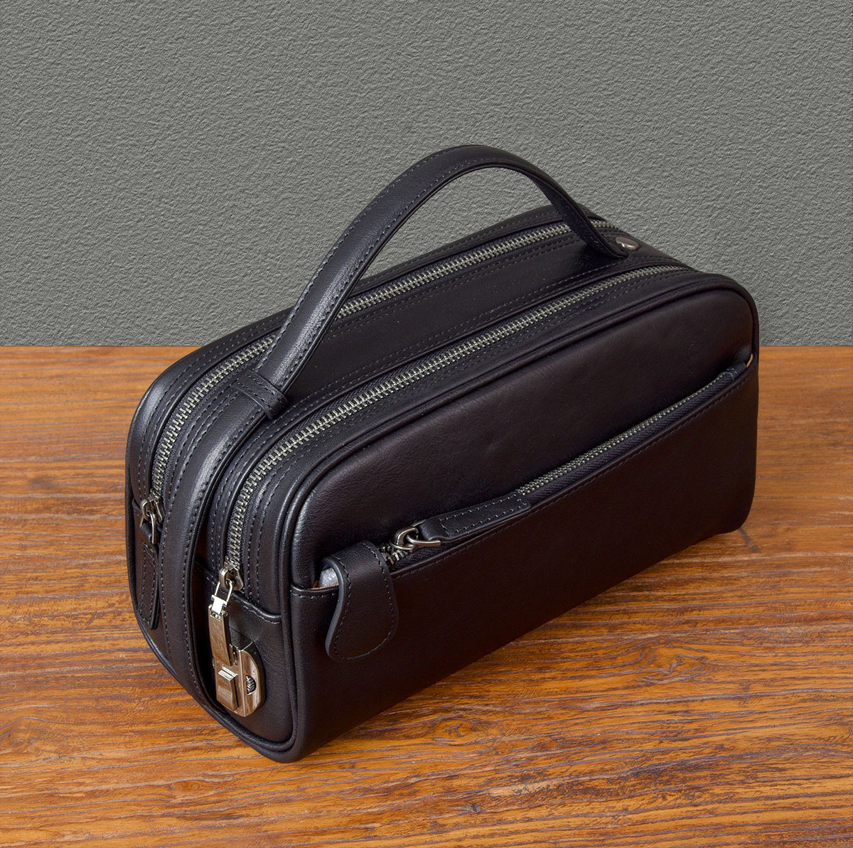 真皮多隔層帶鎖手拎包2405號