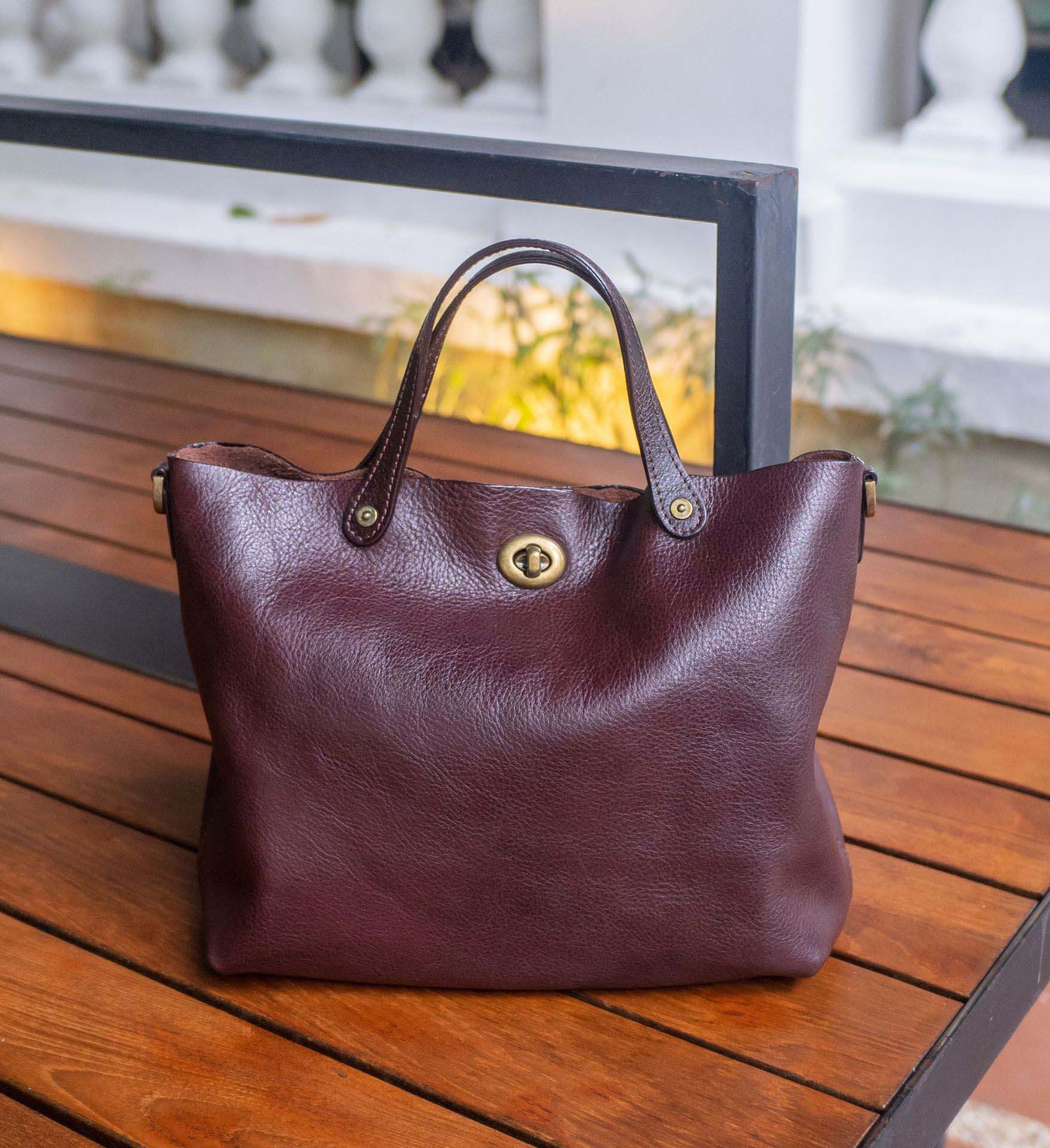 香港狄記皮具 狄記 原創真皮手工 ins郵差包 ins風格包包 頭層牛皮包包 皮革 原創手工真皮 皮件 DEEPKEE 復古真皮手工包