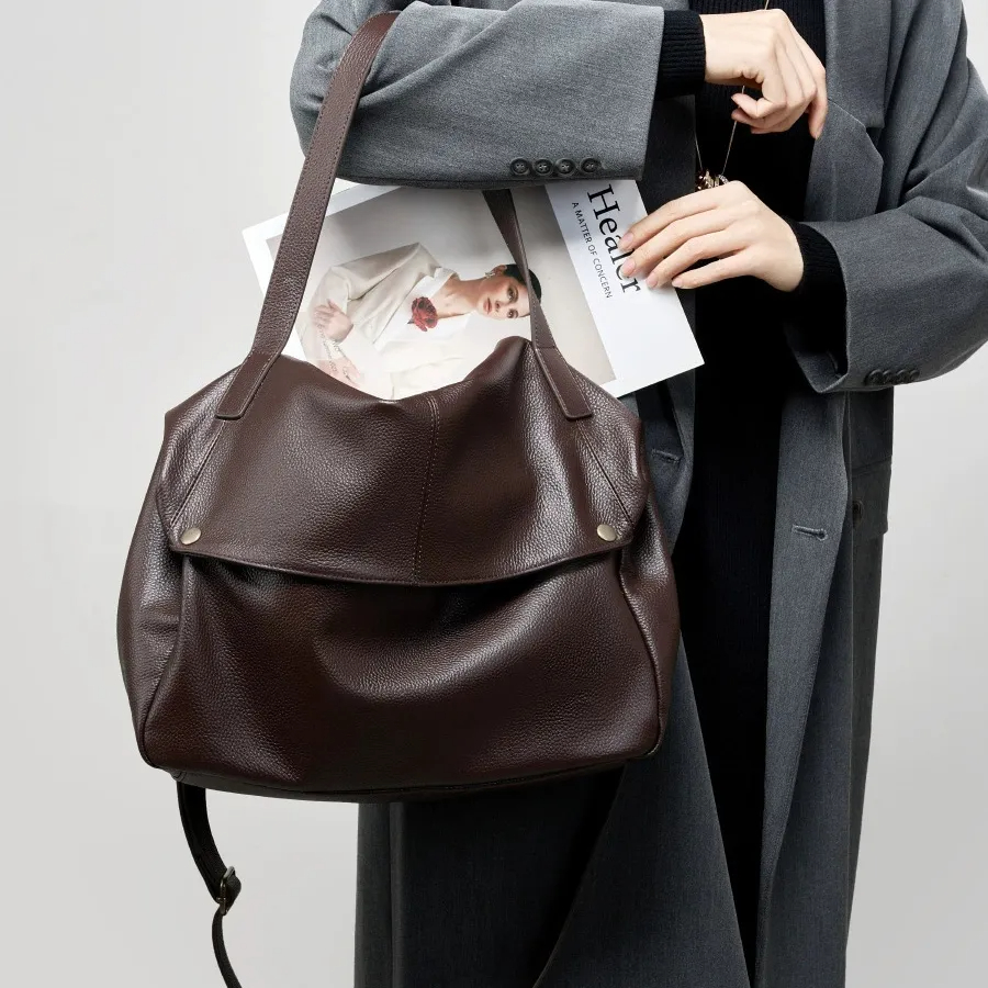 香港狄記皮具 狄記 原創真皮手工 ins郵差包 ins風格包包 頭層牛皮包包 皮革 原創手工真皮 皮件 DEEPKEE 復古真皮手工包