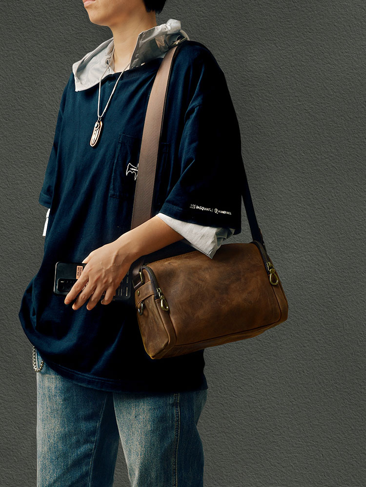 香港狄記皮具 狄記 原創真皮手工 ins郵差包 ins風格包包 頭層牛皮包包 皮革 原創手工真皮 皮件 DEEPKEE 復古真皮手工包