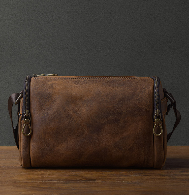 香港狄記皮具 狄記 原創真皮手工 ins郵差包 ins風格包包 頭層牛皮包包 皮革 原創手工真皮 皮件 DEEPKEE 復古真皮手工包